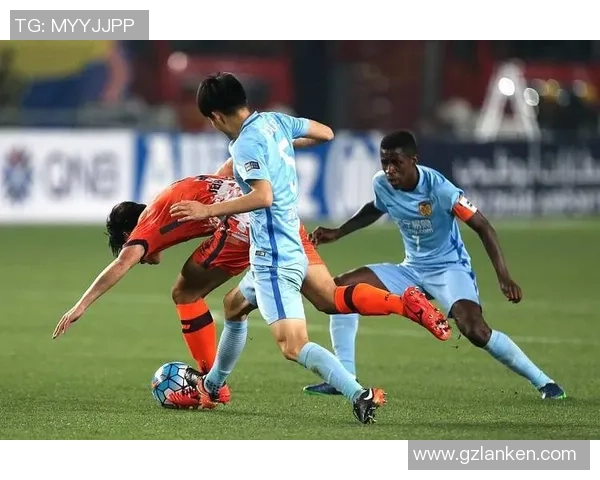 广州与杭州足球队对决赛后分析比赛节奏与战术变化的深度解读